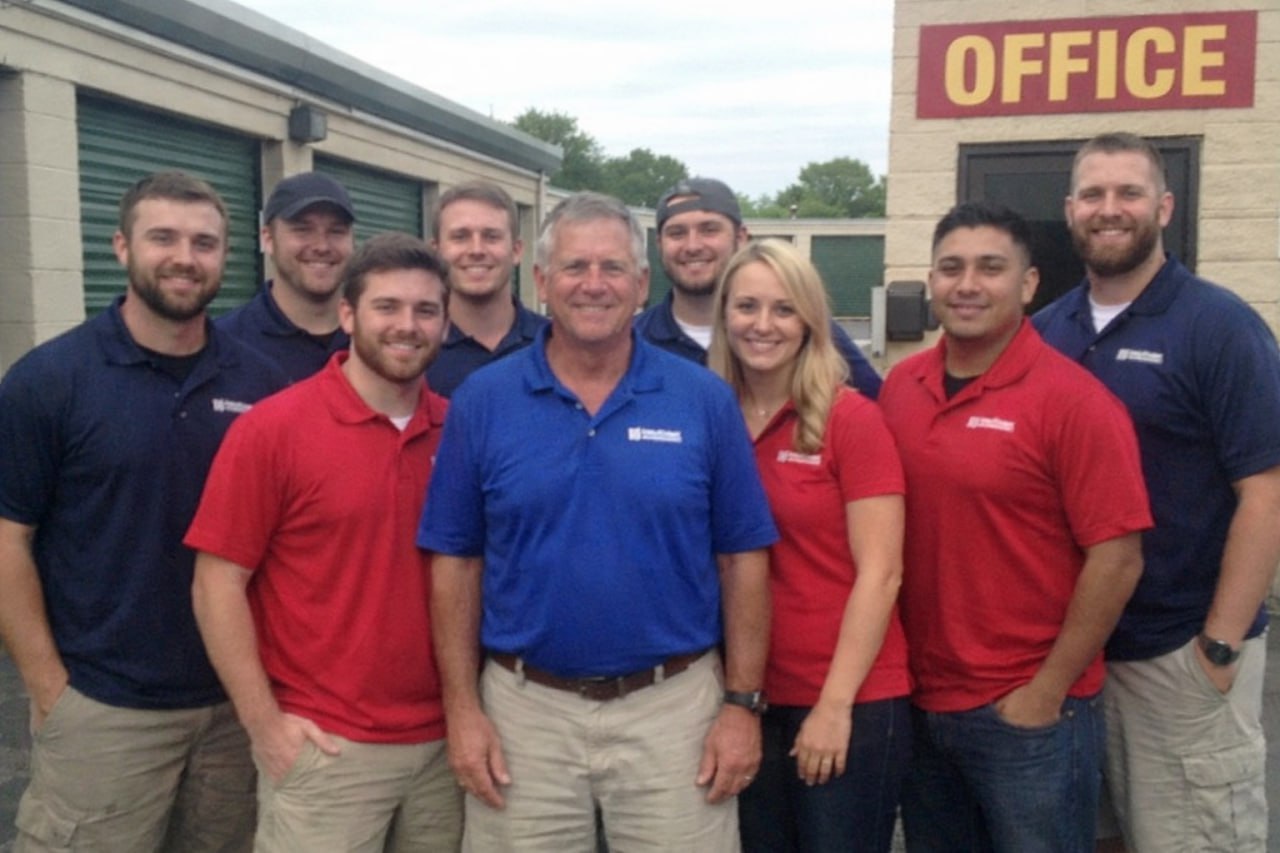 Water damage restoration professionals in Mountain View, CA